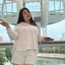 龙华BBW海臀妹